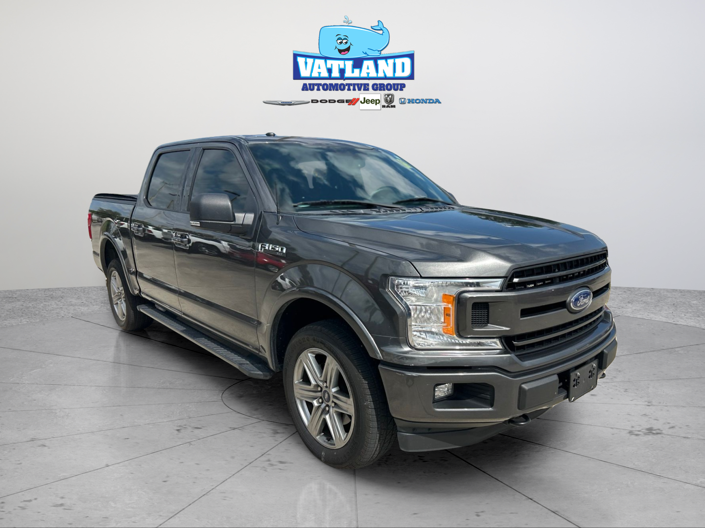Used 2018 Gray Ford XLT image 7