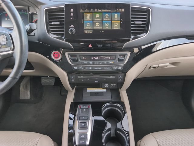 Used 2022 Platinum White Pearl Honda Elite image 25