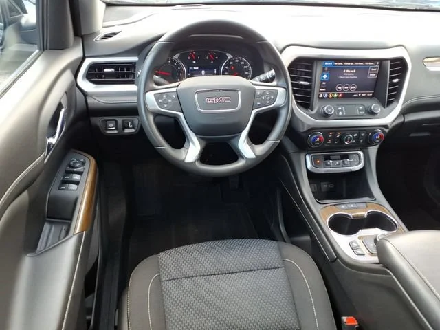 2023 GMC Acadia SLE - Photo 8