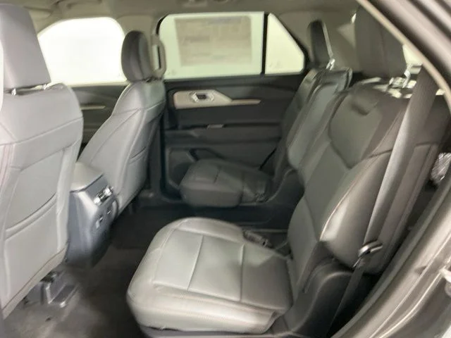 New 2026 Carbonized Gray Metallic Ford Active image 27
