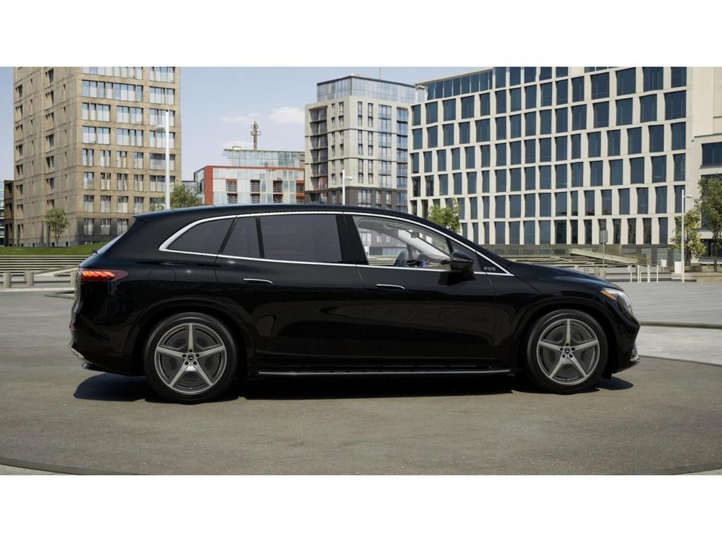 Certified Used 2023 Obsidian Black Mercedes-Benz 580 4MATIC® image 17