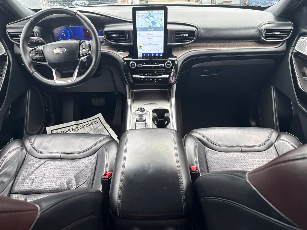 Used 2023 Gray Ford Platinum image 11