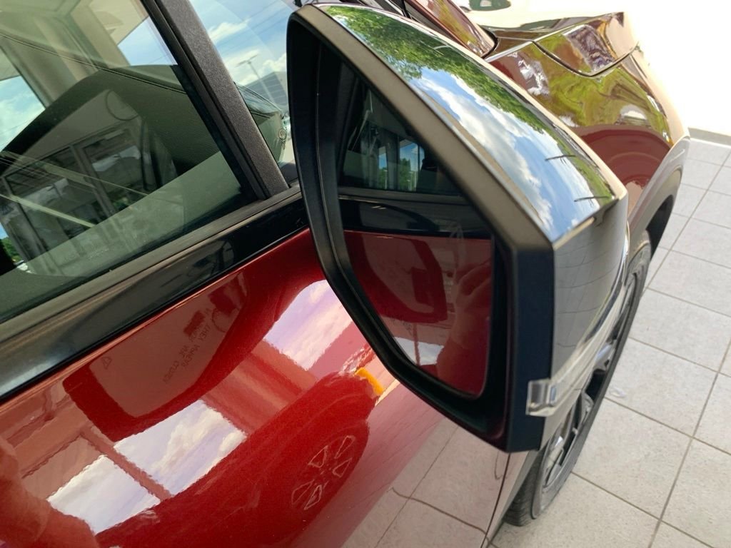 Used 2023 Red Kia X-Line image 22