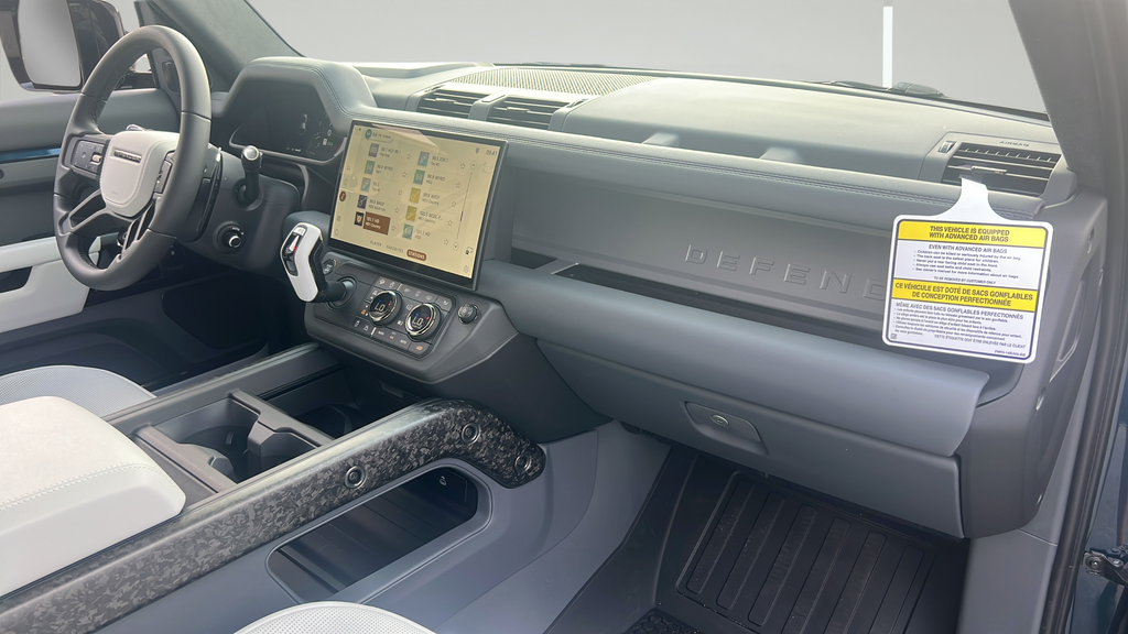 New 2026 Blue Land Rover  OCTA image 21
