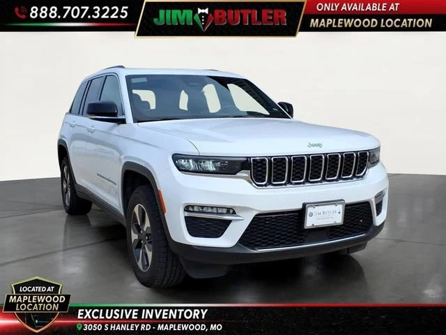 Used 2024  Jeep Y image 6