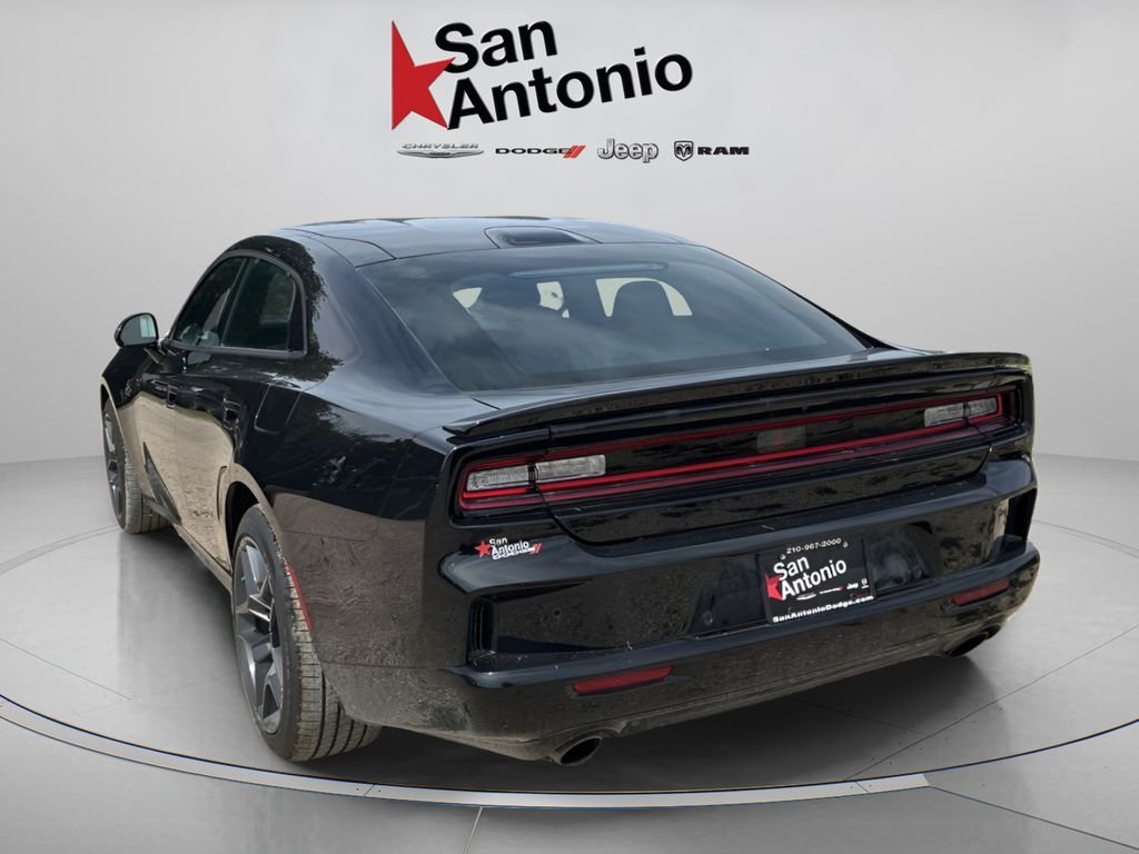 New 2026 Diamond Black Crystal Pearlcoat Dodge Scat Pack image 12