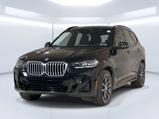 Used 2022 Black BMW xDrive30i image 1