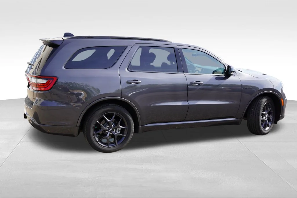 Certified Used 2026 Vapor Gray Dodge GT Plus HEMI V8 image 4