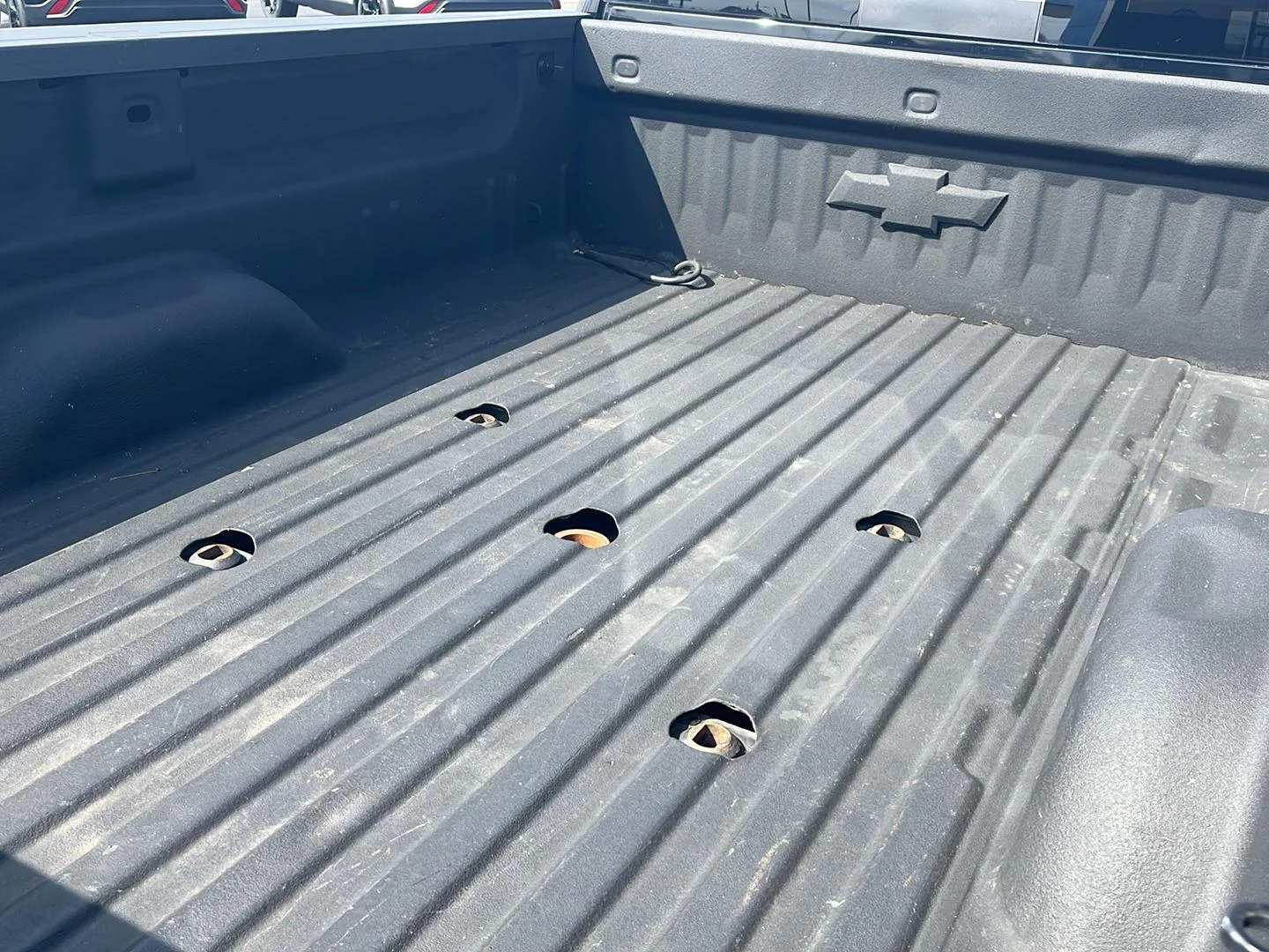 Used 2019 BLACK Chevrolet High Country image 26