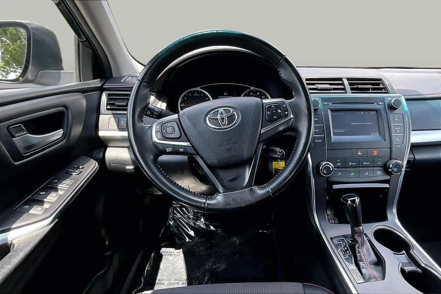 Used 2017 Cosmic Gray Mica Toyota SE image 6