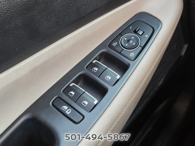 Used 2021 Black Hyundai SEL image 24