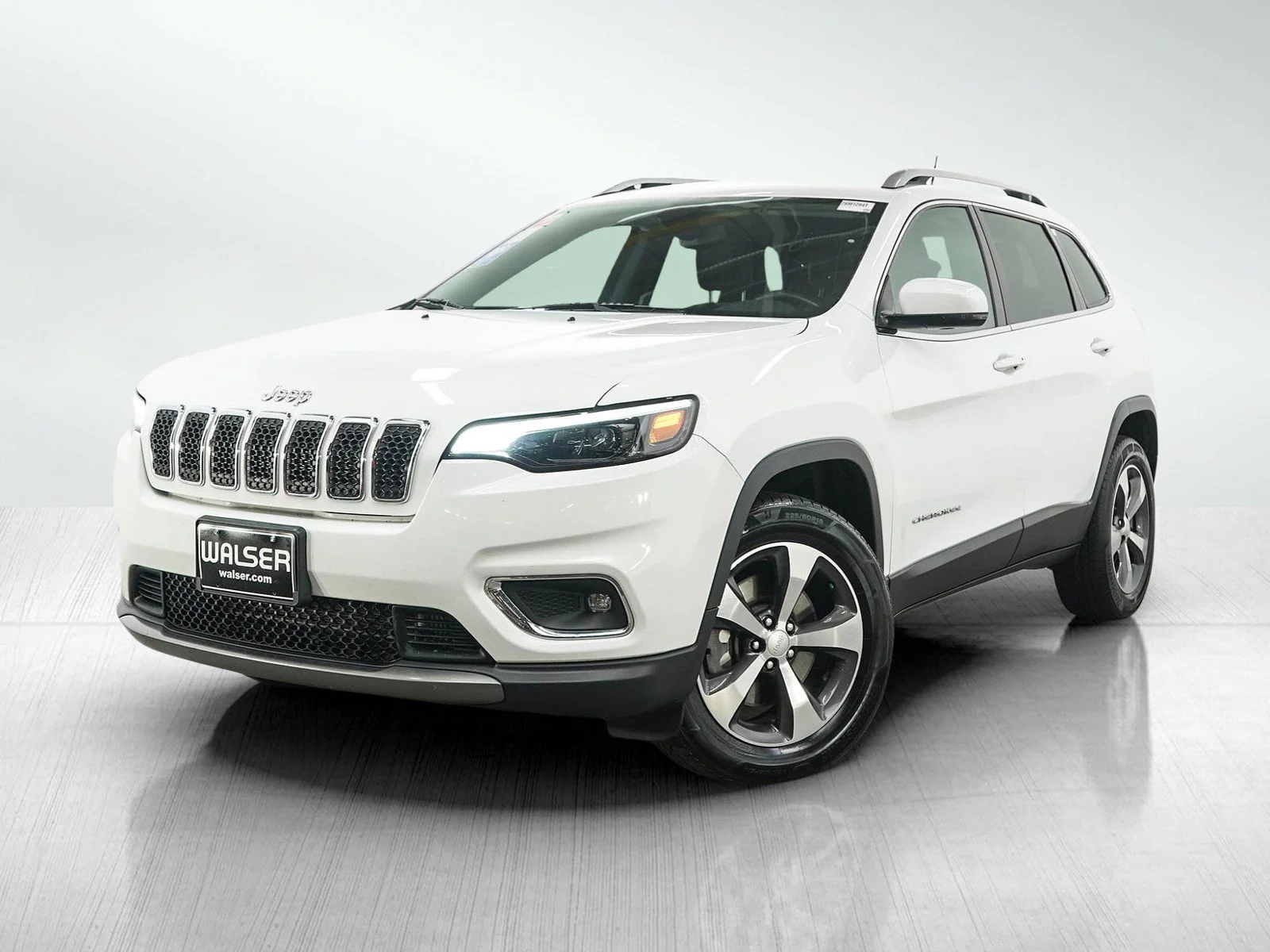 Used 2019 Bright White Clearcoat Jeep Limited image 1