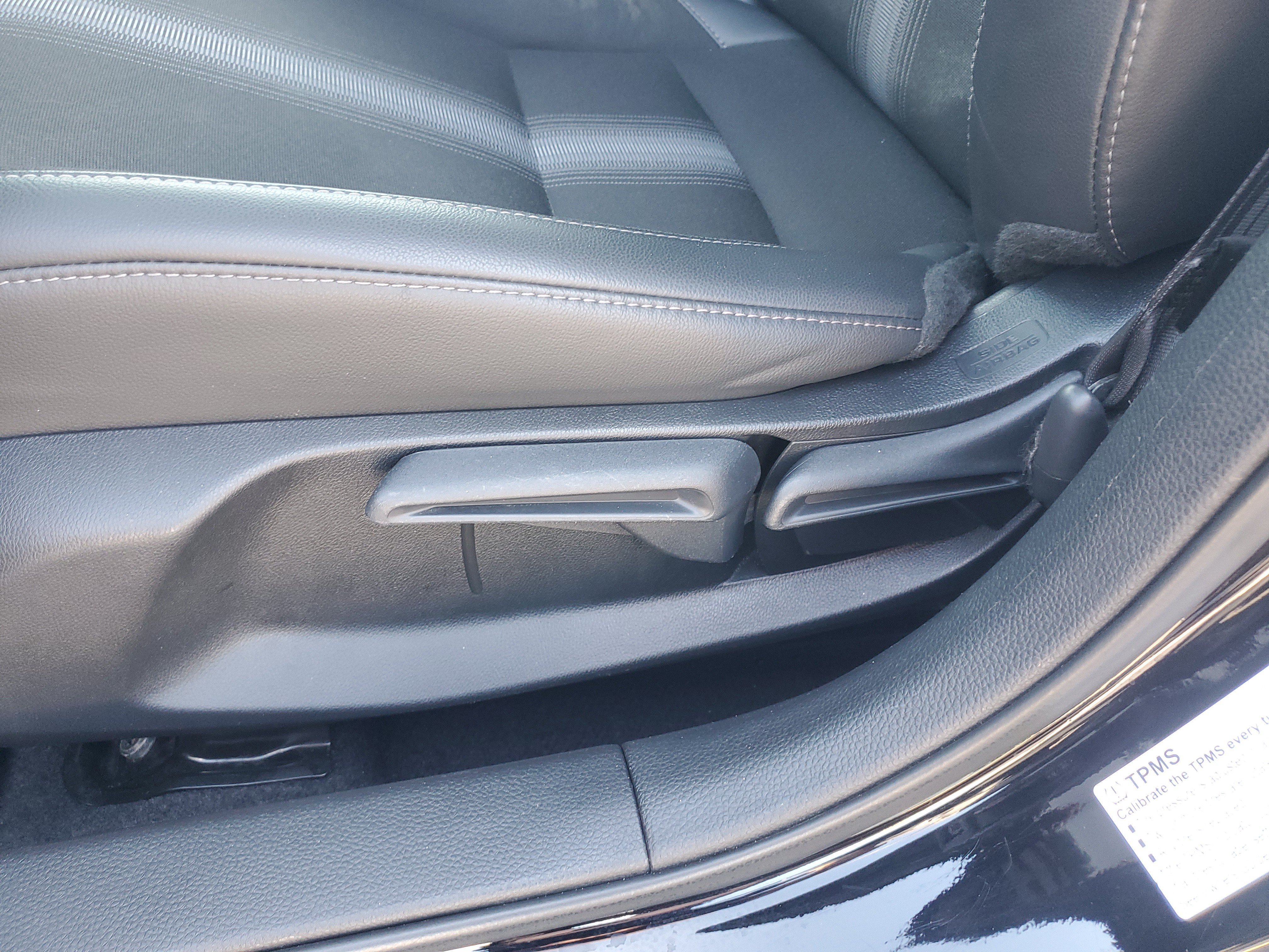 Used 2024  Honda Sport image 22