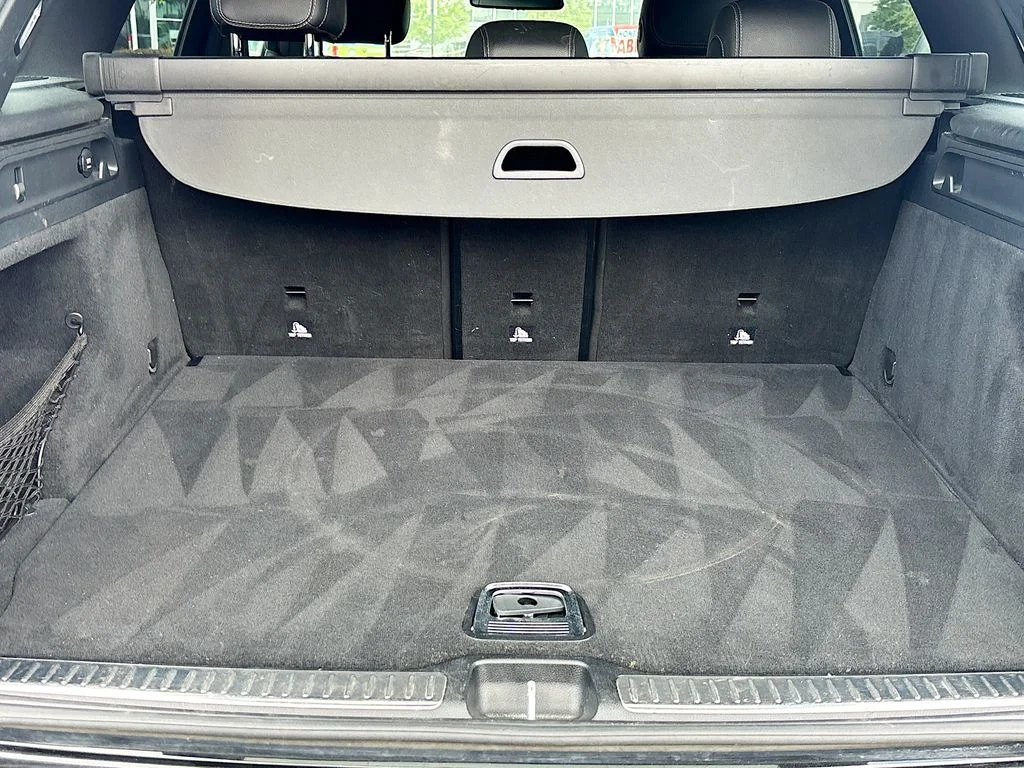 Used 2018 Black Mercedes-Benz GLC 300 image 14