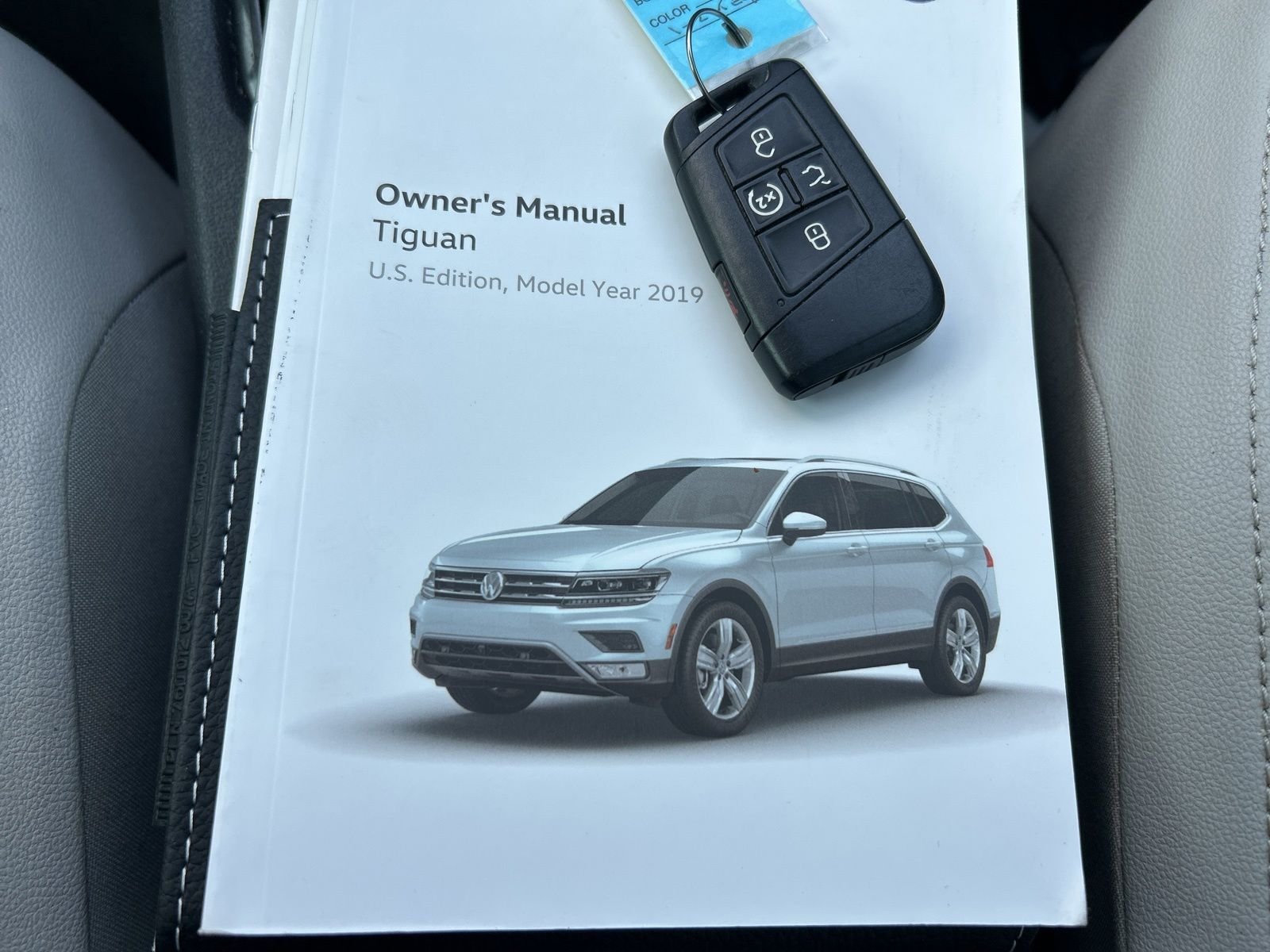 Used 2019 Red Volkswagen 2.0T SEL R-Line image 18