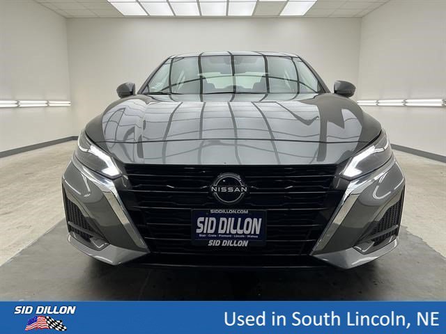 Used 2025 Gun Metallic Nissan SV image 2