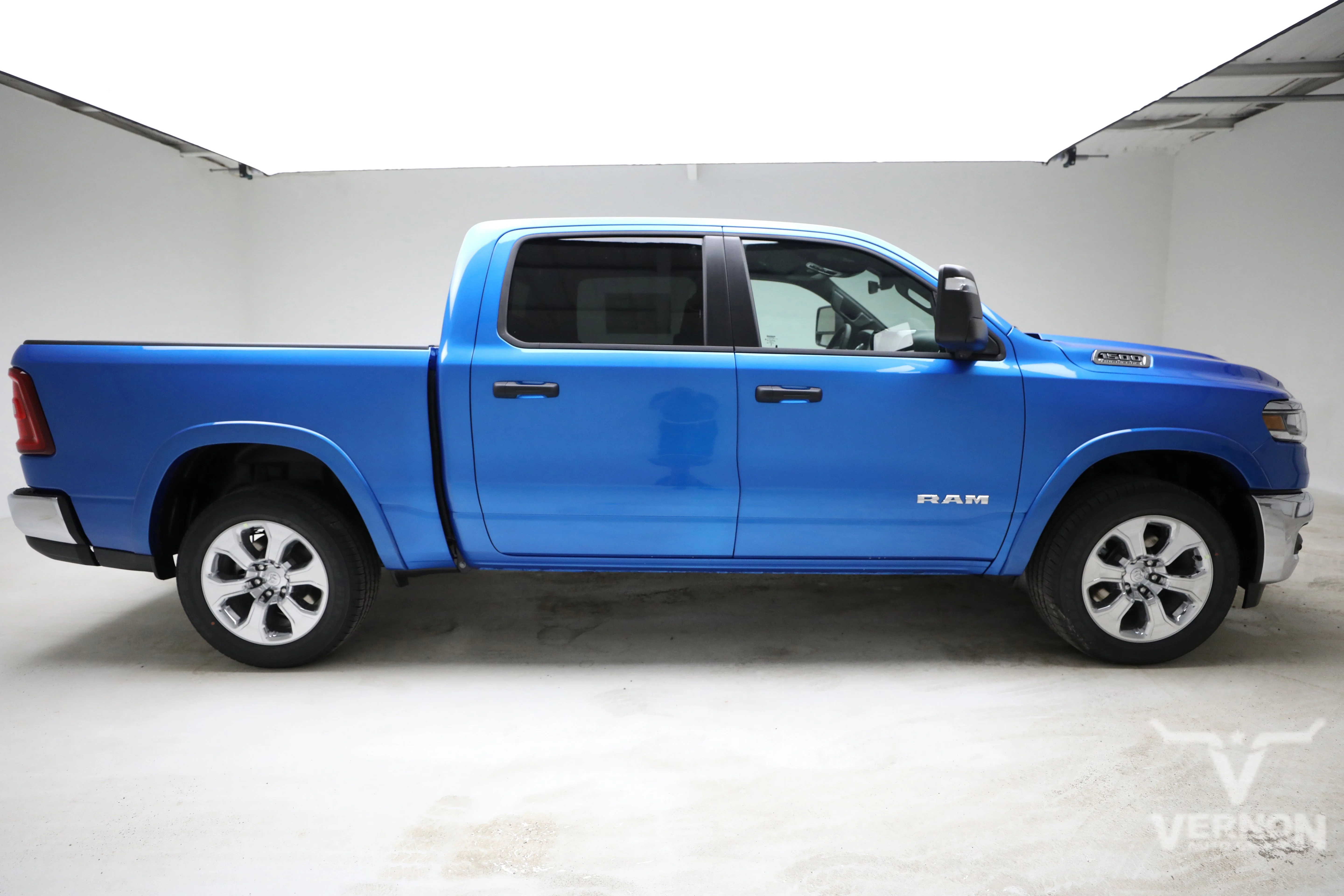 New 2026 Ram 1500 SLT Lonestar Crew Cab 4x4