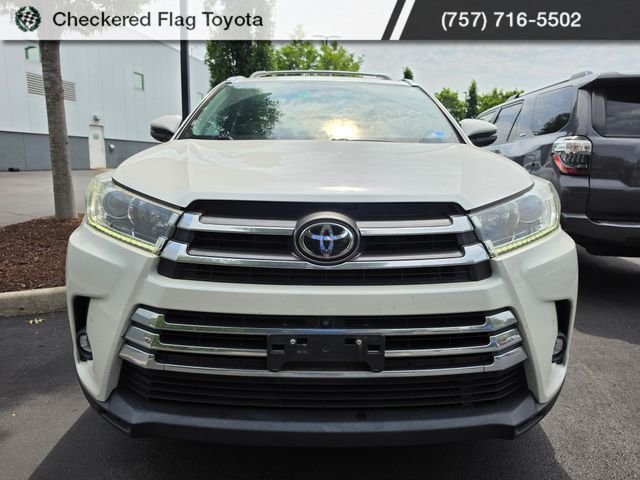 Used 2019 Blizzard Pearl Toyota Limited Platinum image 2