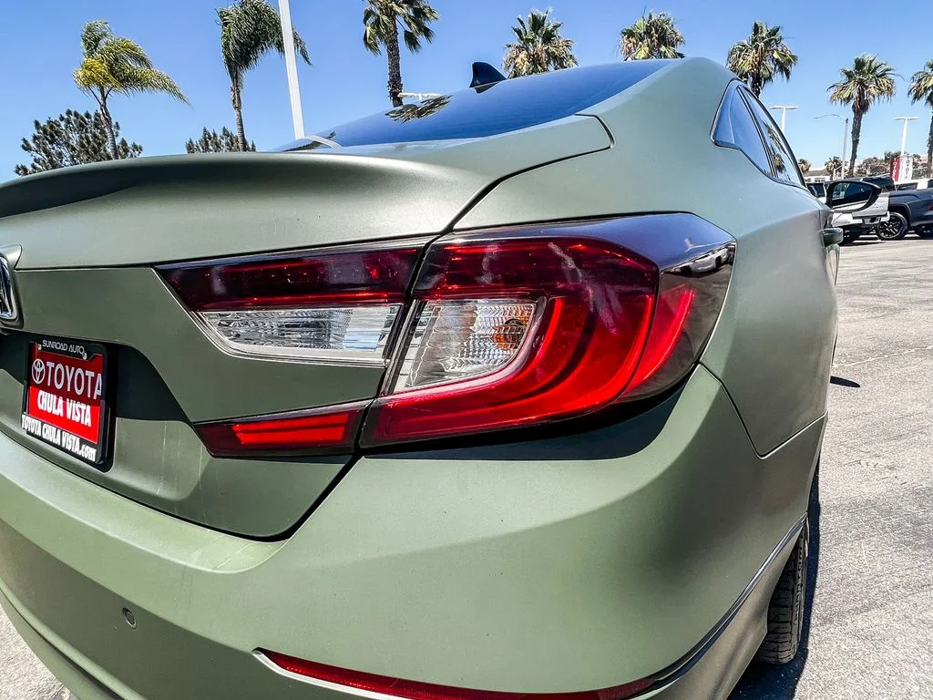 Used 2022 Green Honda Touring image 8