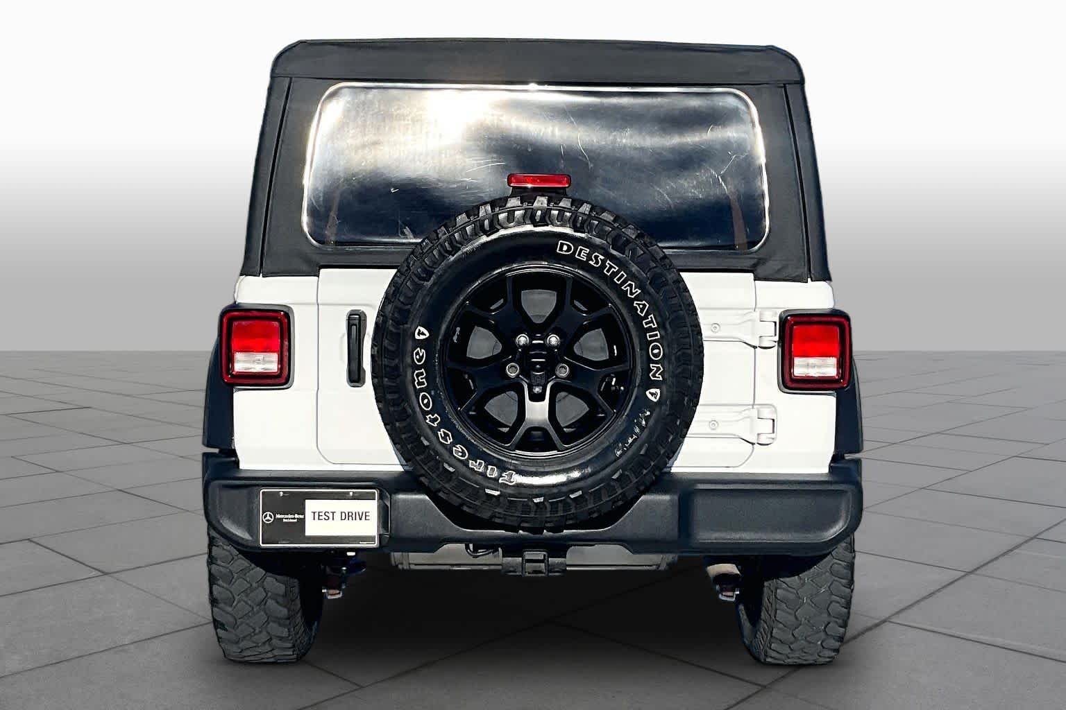 Used 2022 Bright White Clearcoat Jeep Unlimited Willys image 5
