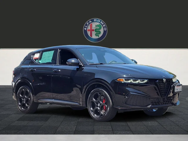 2026 Alfa Romeo Tonale Base
