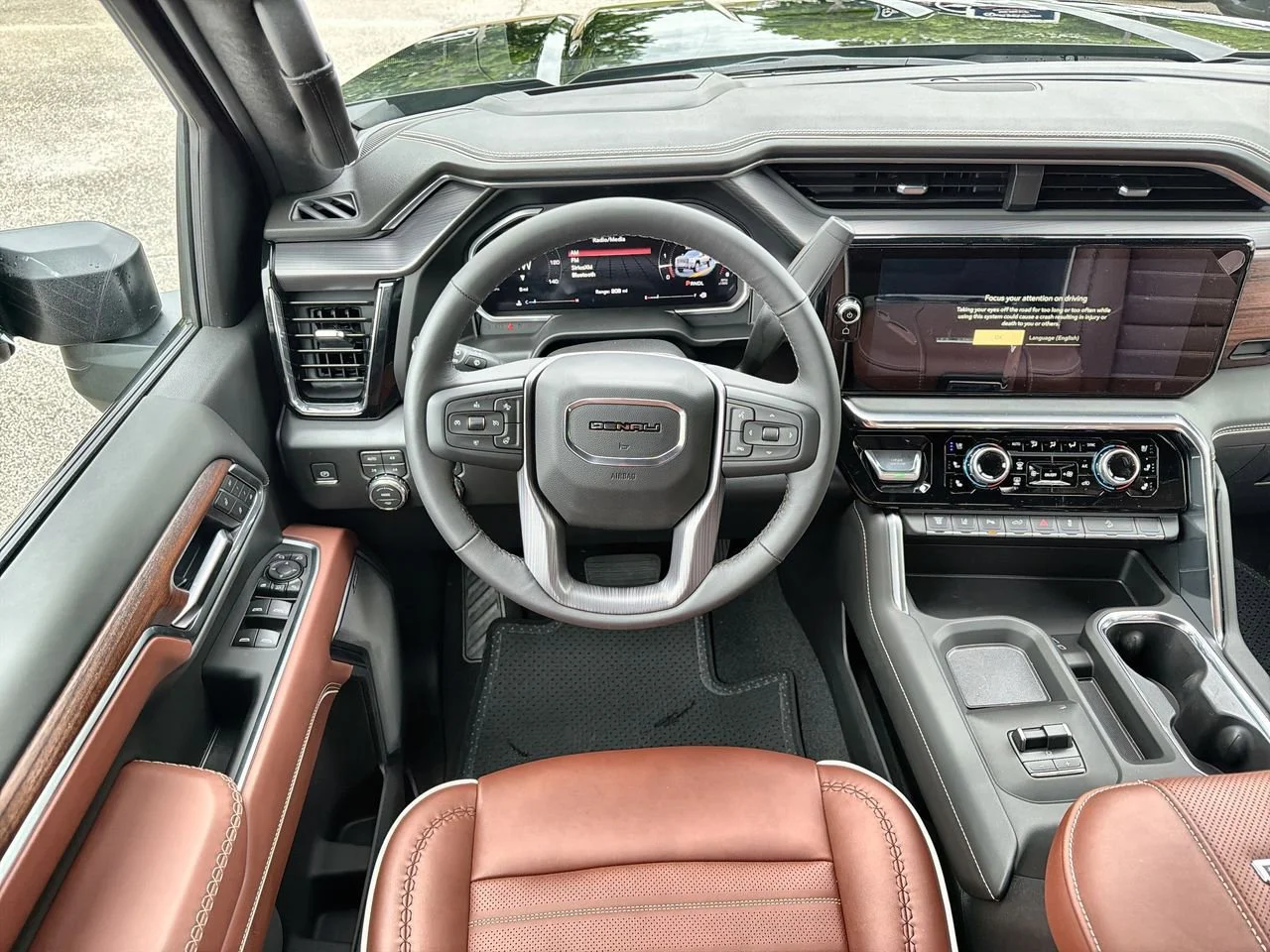 New 2026 Onyx Black GMC Denali Ultimate image 10