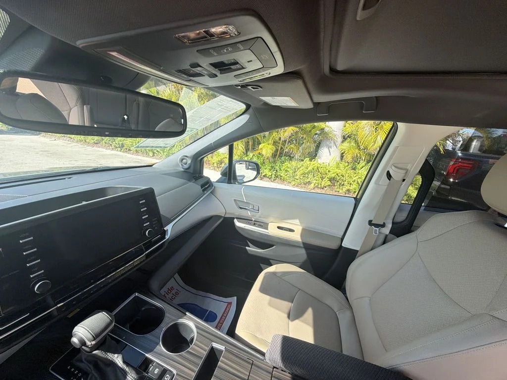 Used 2023 Gray Toyota Limited image 11