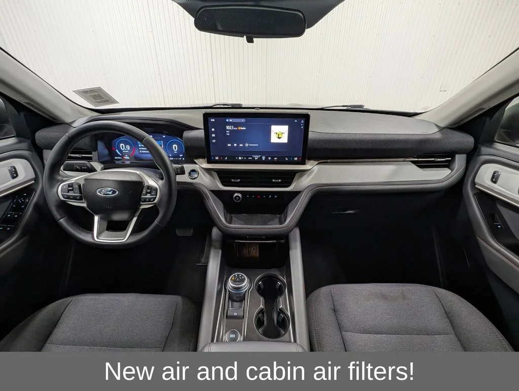 Certified Used 2025 Vapor Blue Metallic Ford Active image 3