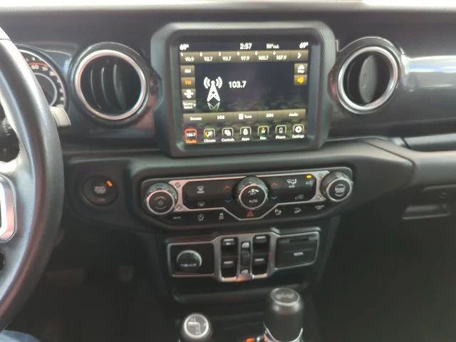 Used 2021 Gray Jeep Unlimited Sahara Altitude image 7