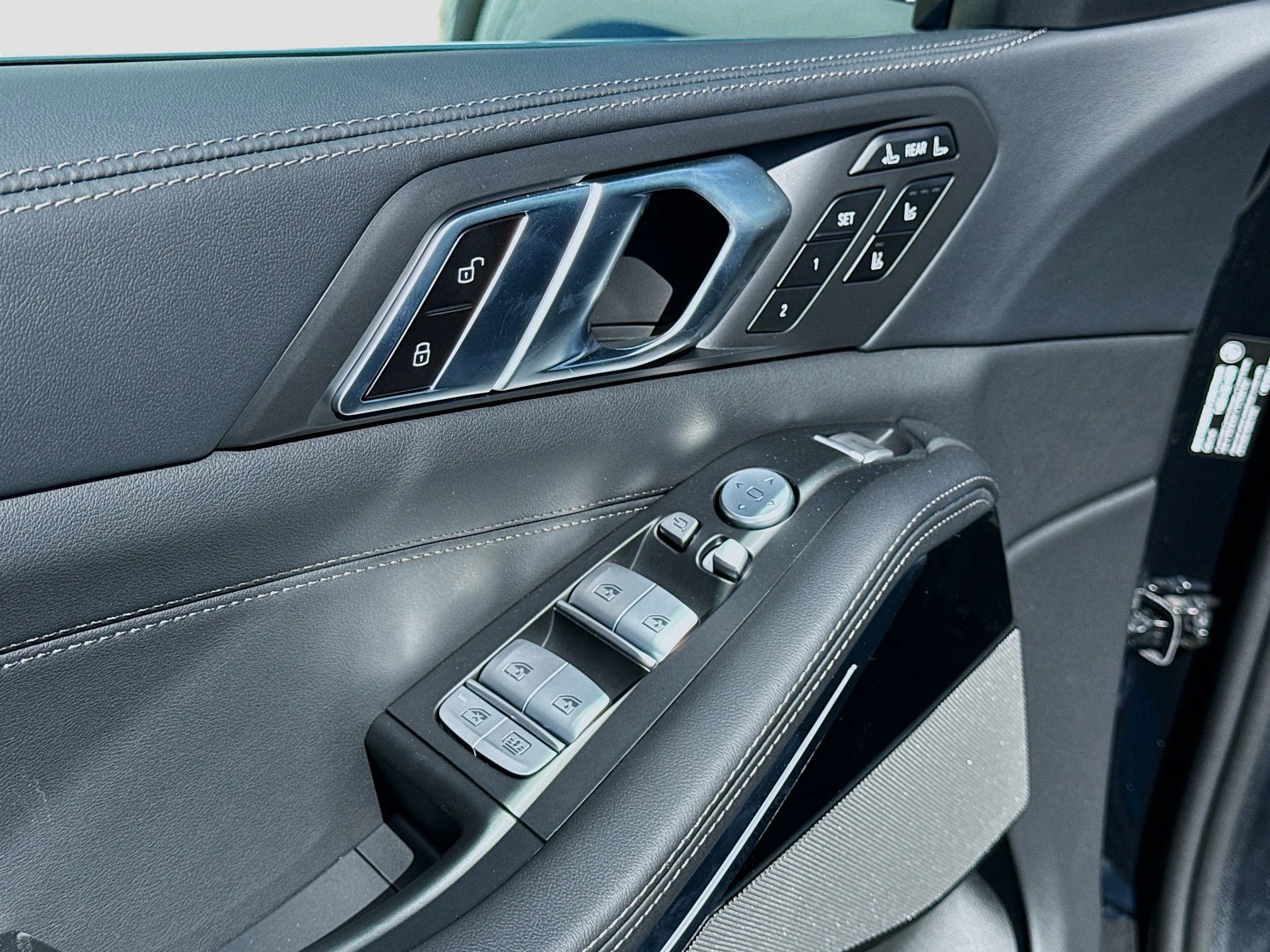 New 2026 Black Sapphire Metallic BMW ALPINA XB7 image 25