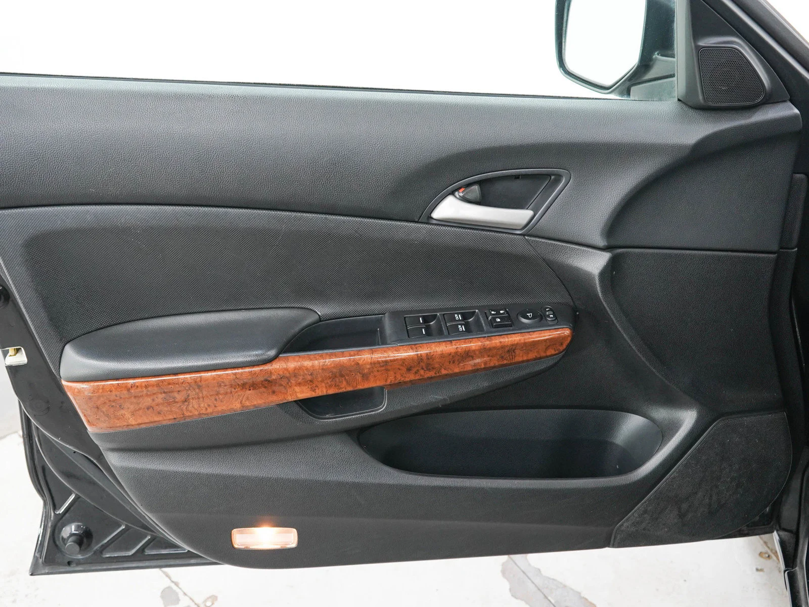 Used 2012 Black Honda EX image 18