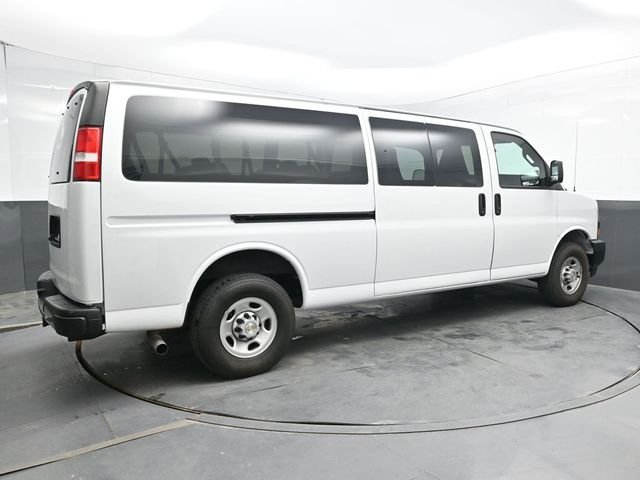 Used 2024 White Chevrolet LS image 7