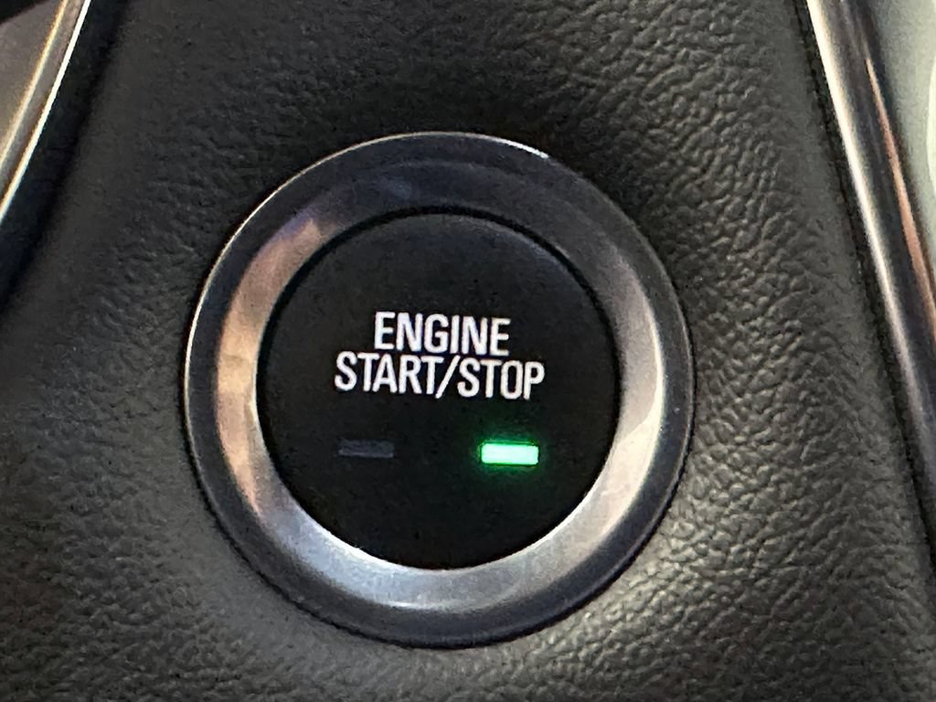 Used 2023 MOSAIC BLACK METALLIC Chevrolet LT Cloth image 30