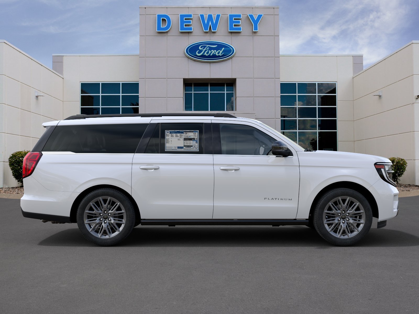 New 2027 Star White Metallic Tri-Coat Ford Platinum image 5