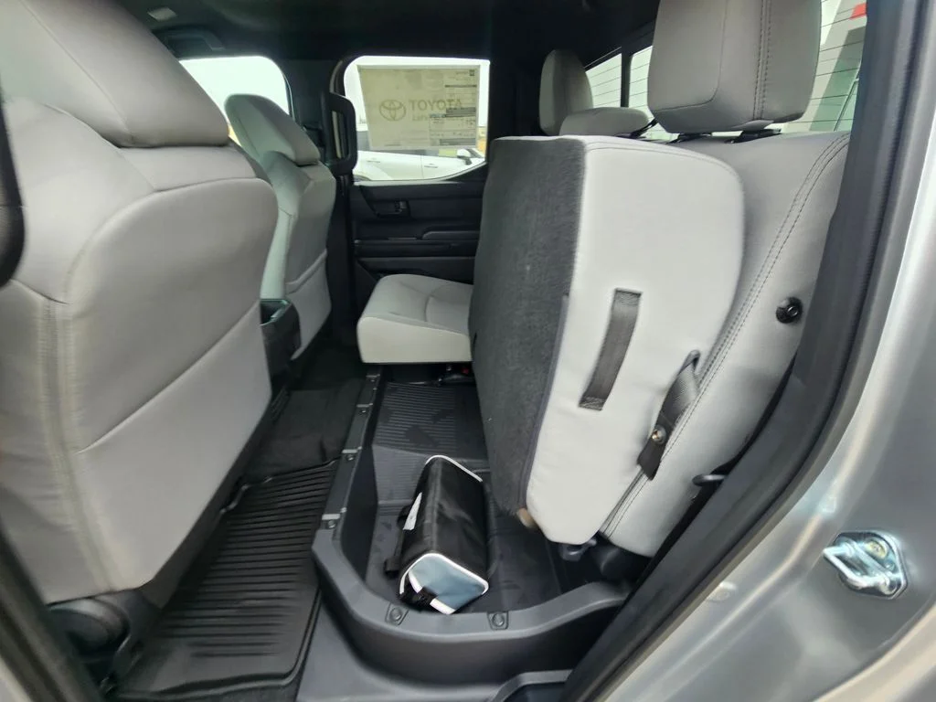 2026 Toyota Tacoma SR5 - Photo 20