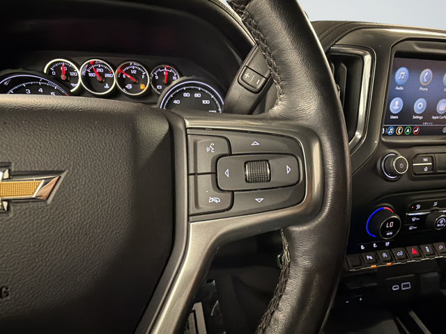 Used 2022 Black Chevrolet LTZ image 17