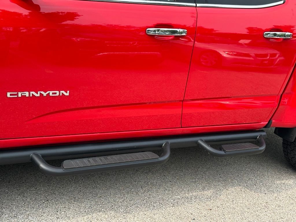 Used 2019 Red GMC SLT image 15