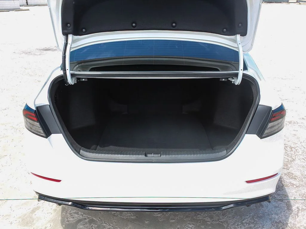 2024 Honda Accord Hybrid Sport-L - Photo 26