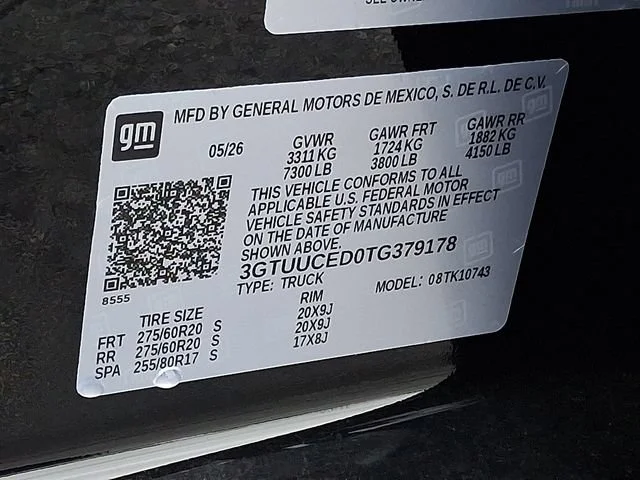 New 2026 Onyx Black GMC Elevation image 20