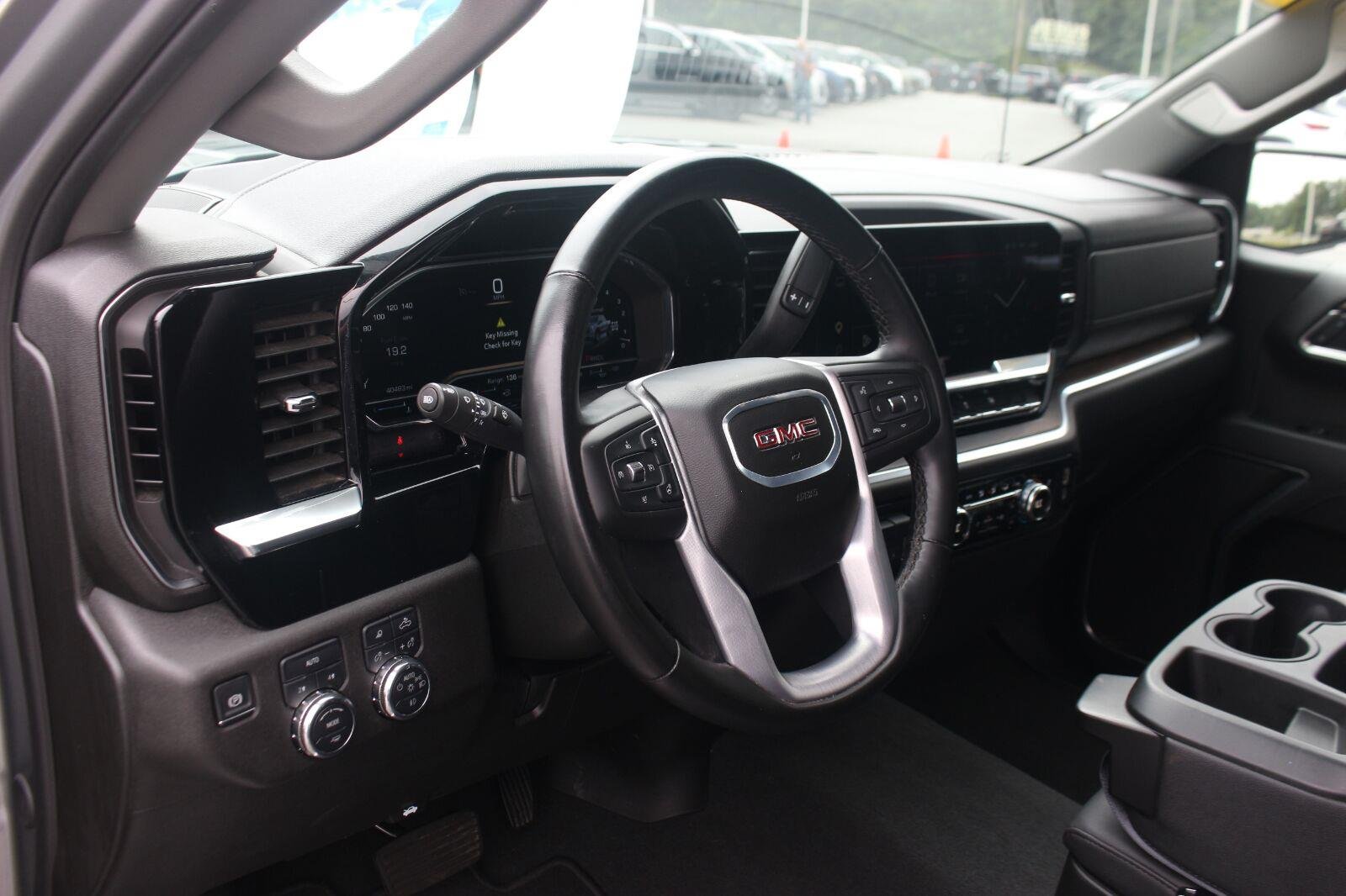 Used 2025 Sterling Metallic GMC SLT image 16