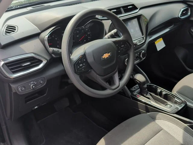 Used 2023 Black Chevrolet LT image 12
