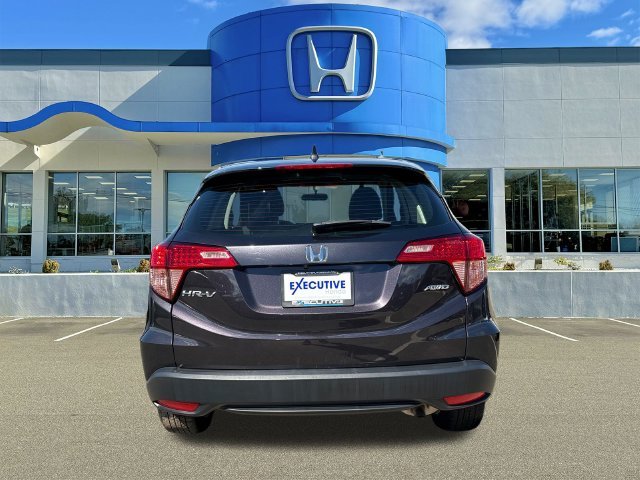 Used 2018 Modern Steel Metallic Honda LX image 3