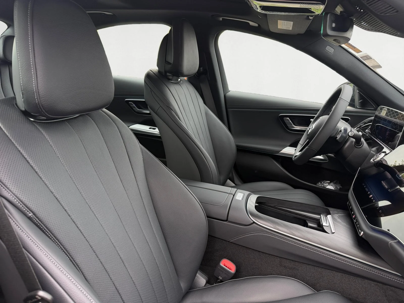 New 2026 Blue Mercedes-Benz E 350 image 15