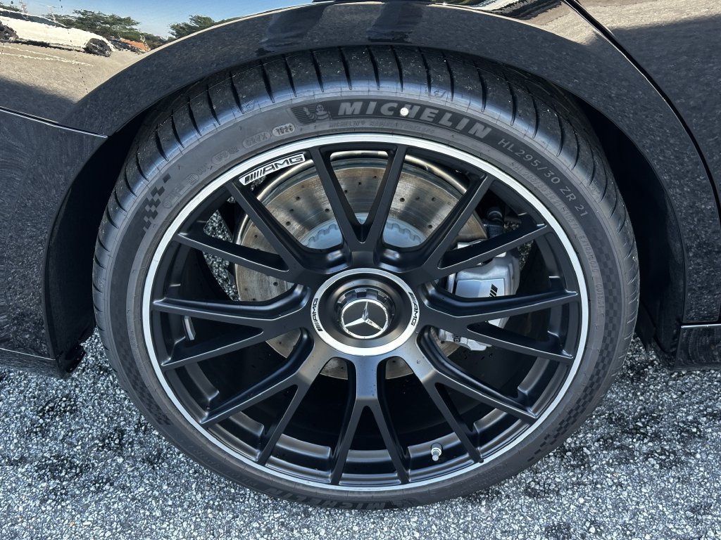 New 2026 Obsidian Black Metallic Mercedes-Benz AMG® E 53 E image 58