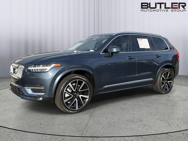 2023 Volvo XC90 Plus