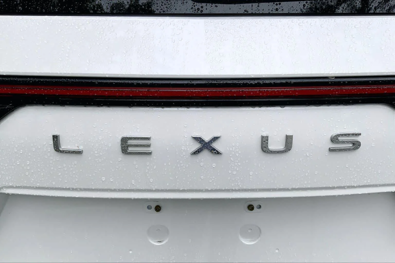 Used 2024 Eminent White Pearl Lexus Luxury image 30