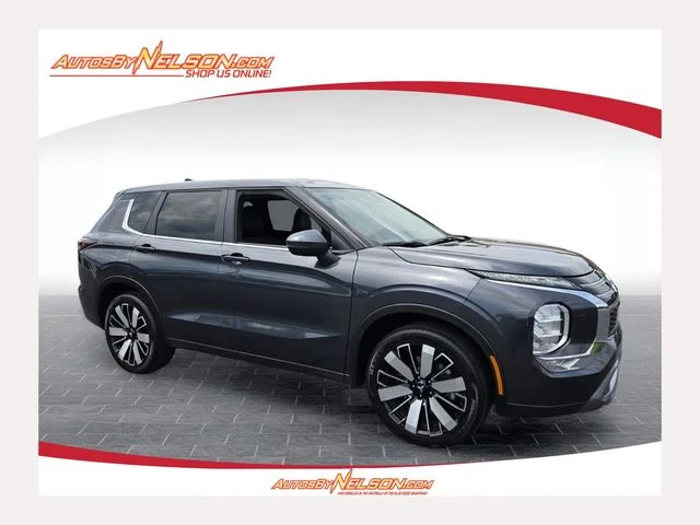 2025 Mitsubishi Outlander SE S-AWC's photo
