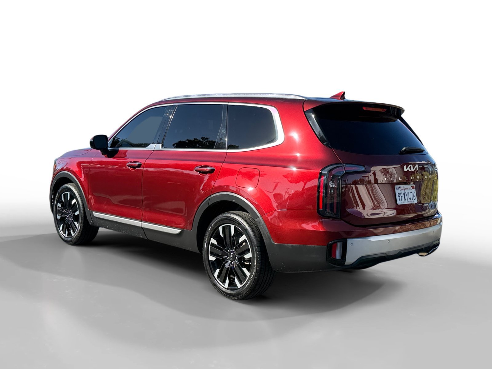 Used 2023 Red Kia SX image 3