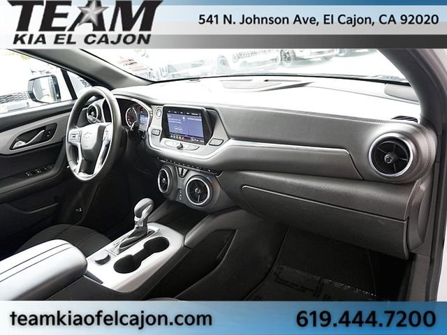 Used 2022 White Chevrolet LT image 10
