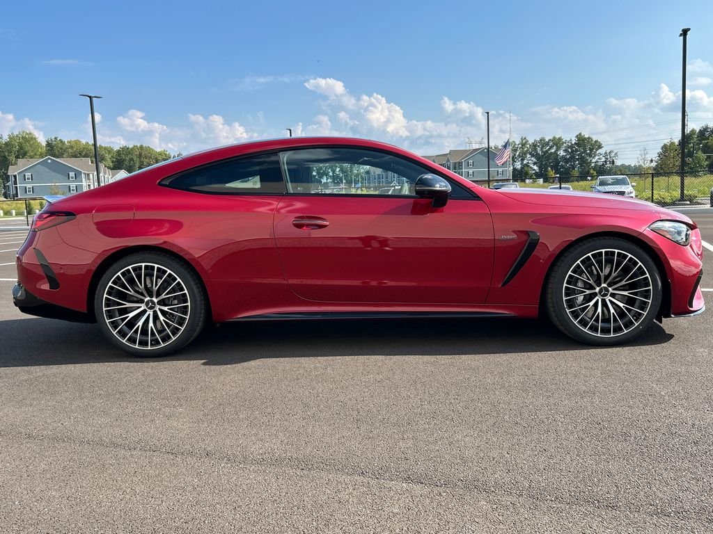 New 2027 MANUFAKTUR Patagonia Red Metallic Mercedes-Benz AMG® CLE 53 4MATIC+ Coupe image 8